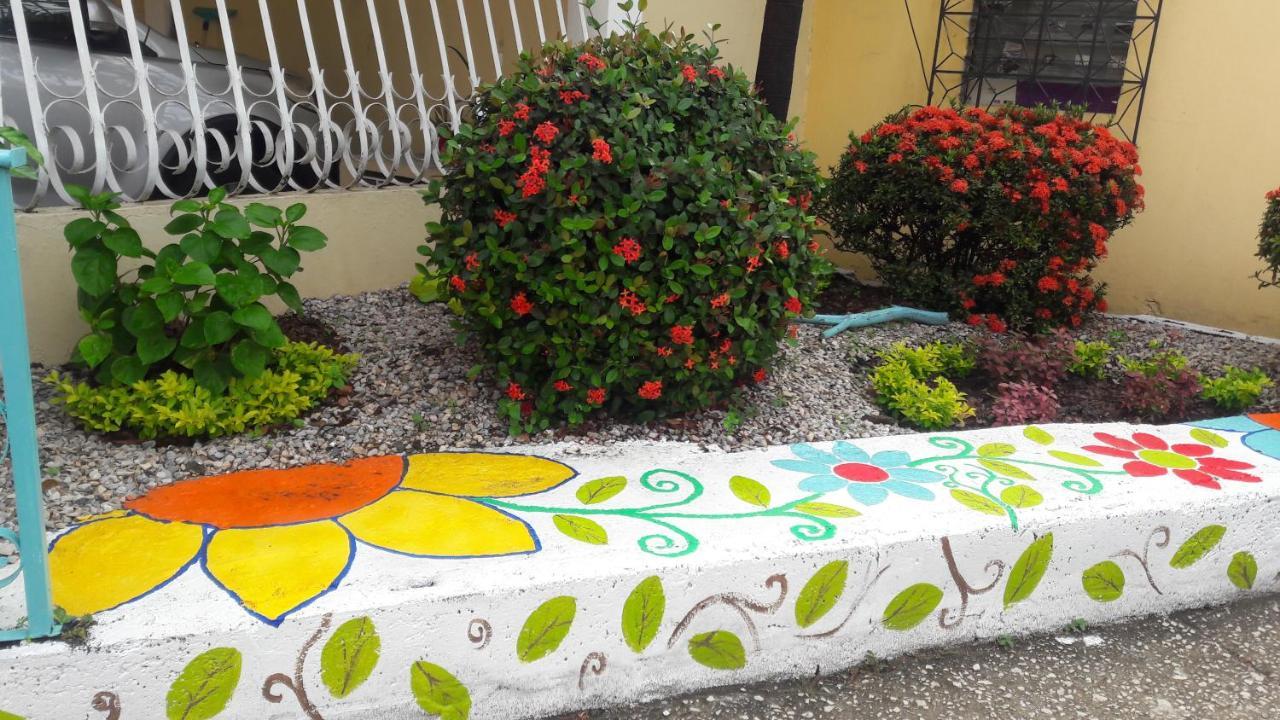 Villa De Maria Guayaquil Buitenkant foto